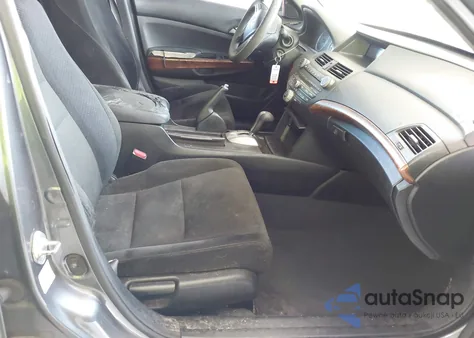 2012 Honda Accord 3.5 Ex z USA, uszkodzony, nr VIN 1HGCP3F77CA003816